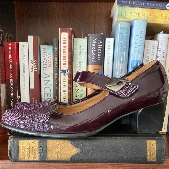 France Mode Purple Leather Mary Jane Shoes Made in France Women's Size 8 - 8.5 - Picture 2 of 16